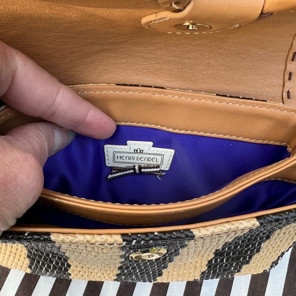 Henri Bendel Dark Brown and Tan Raffia Clutch/Wristlet - Picture 10 of 12